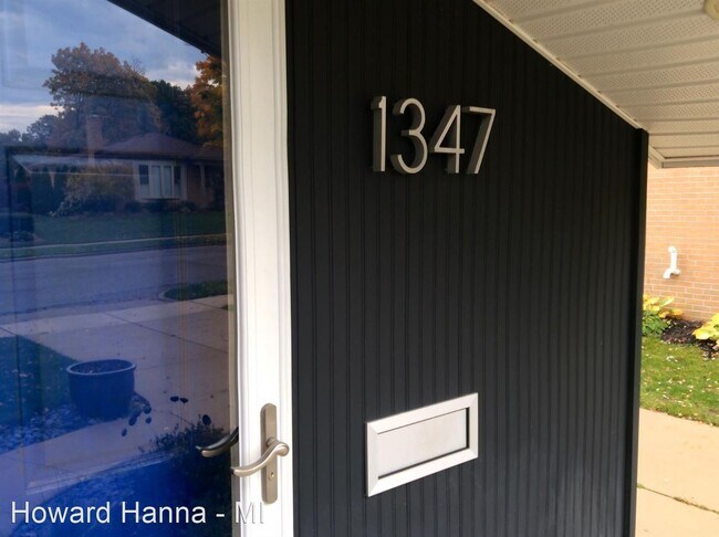 Building Photo - 2 br, 2 bath House - 1347 Arella Blvd.