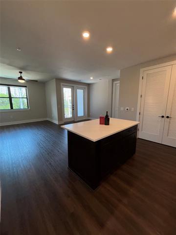 Foto del edificio - 3255 Carlisle St