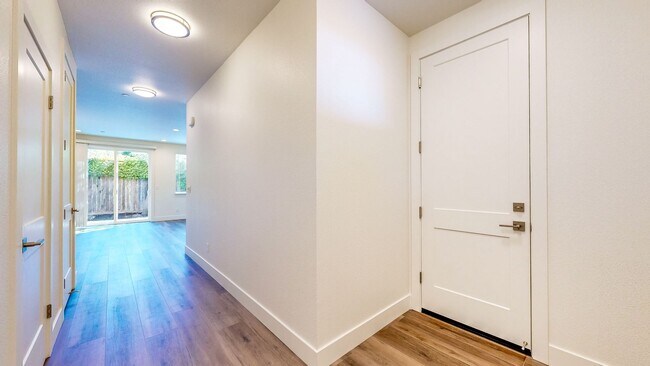 Building Photo - 4740 Ima Ln
