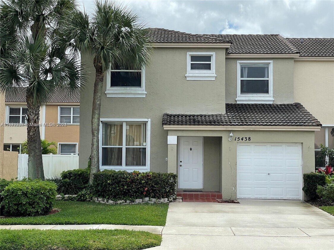 15438 NW 12th Pl
