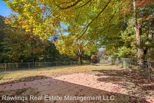 Building Photo - 2 br, 1 bath House - 56 Harrison Hill Rd