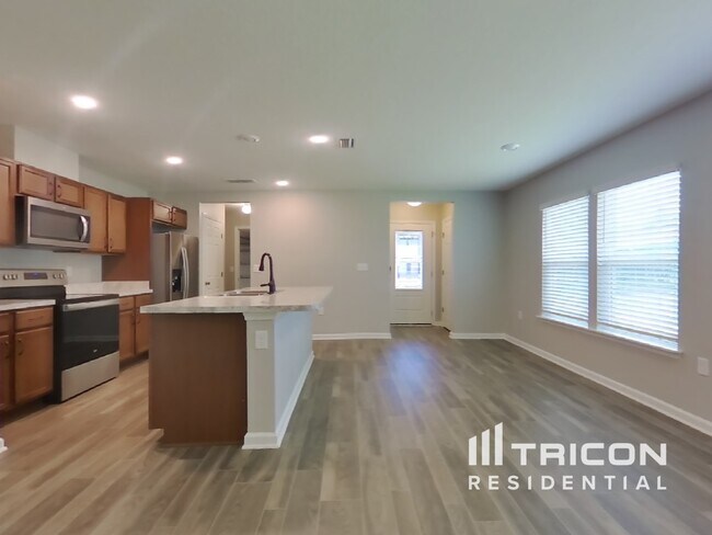 Building Photo - 217 Sawmill Landing Dr