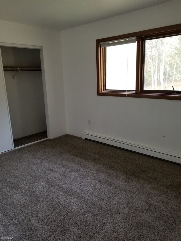 Foto del edificio - 2 br, 1 bath 4plex - Bogard Apartments Unit 3