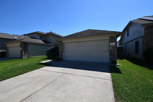 Foto del edificio - 21134 Normand Meadows Ln