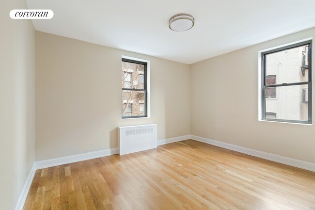 Building Photo - 405 W 149th St