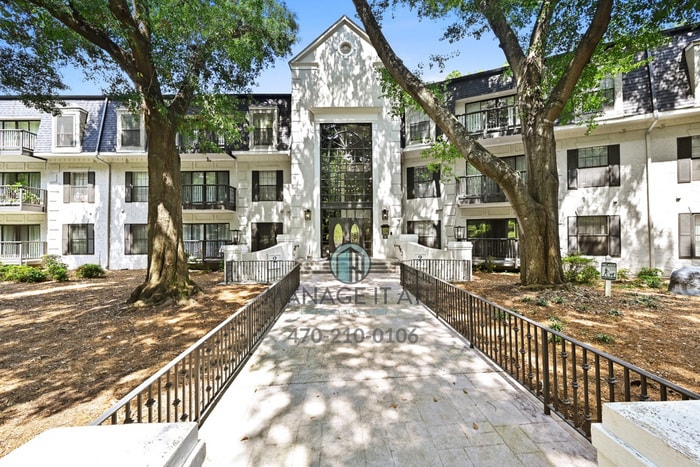 2 bedroom condo in Atlanta in gated community - 2 bedroom condo in Atlanta