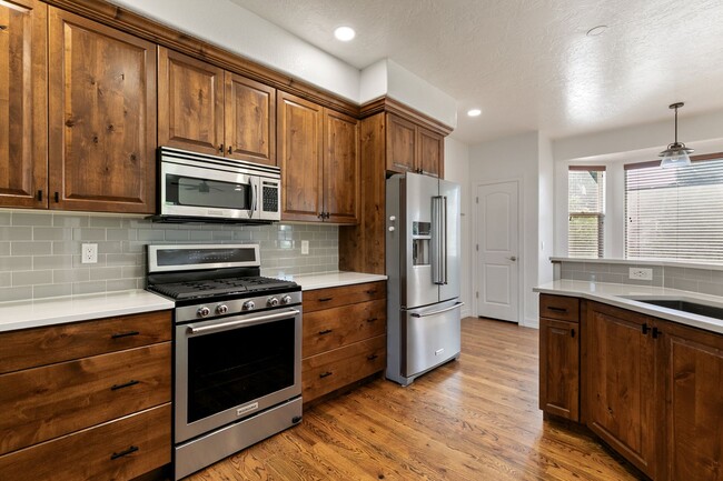 Building Photo - 3207 66th Ave Ct
