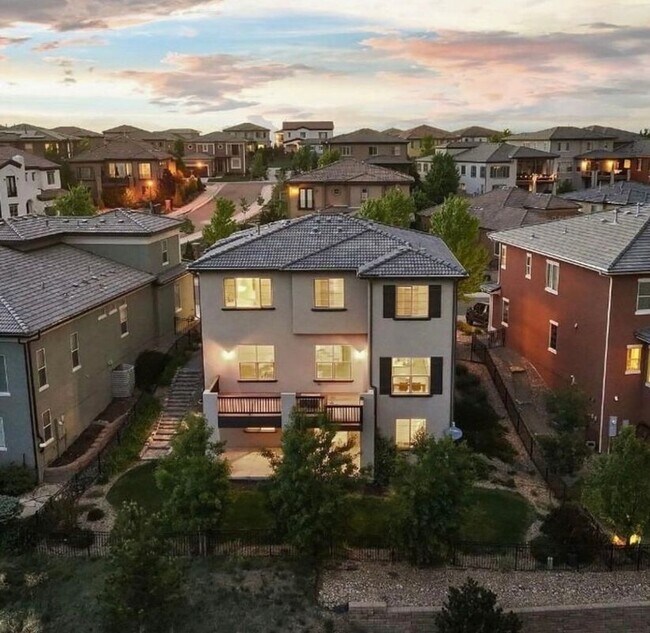 Foto del edificio - 10659 Montecito Dr