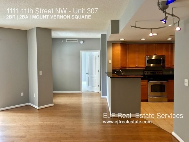Building Photo - 1111 11th St NW