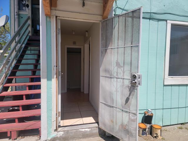 Building Photo - 1 bedroom in Oakland CA 94619