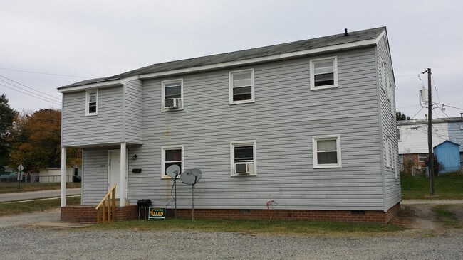 1600 Pollock St. - 1600-1612 Pollock St