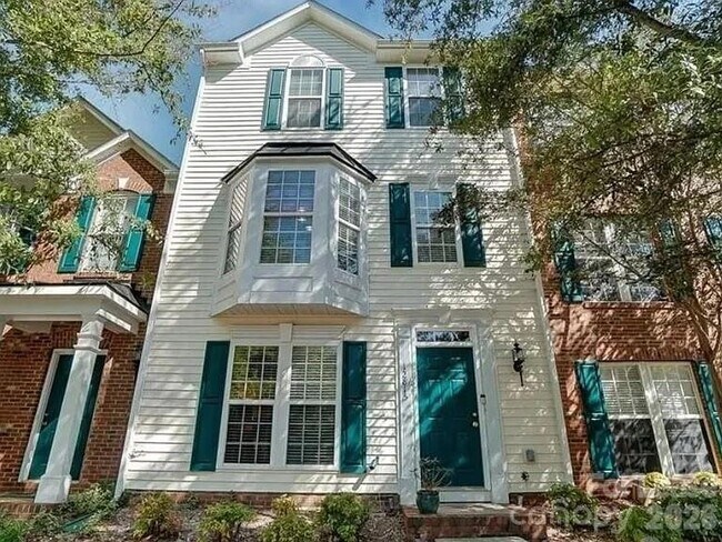 Foto del edificio - 12815 Bullock Greenway Blvd