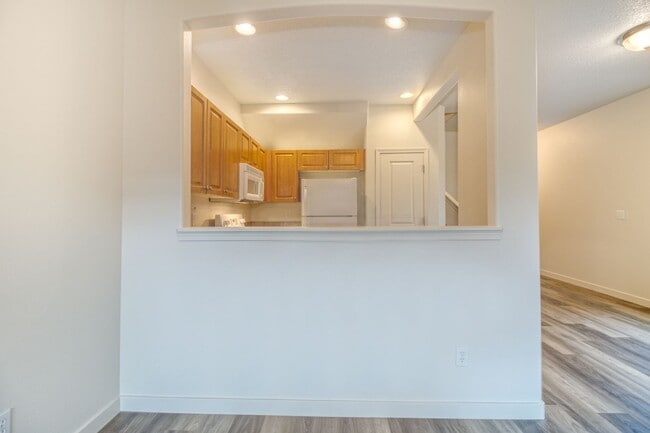 Building Photo - ga459