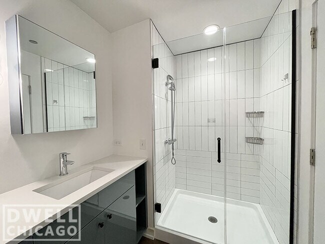 Foto del edificio - 5069 N Broadway St