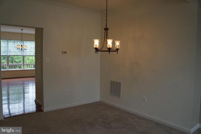 Building Photo - 20515 Blue Heron Terrace
