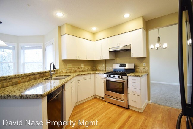 Building Photo - 4 br, 3.5 bath House - 15967 NW Ridgetop Lane