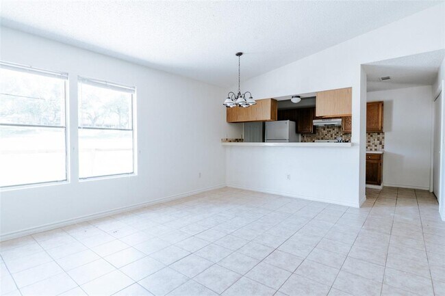 Foto del edificio - 23393 Nameless Rd