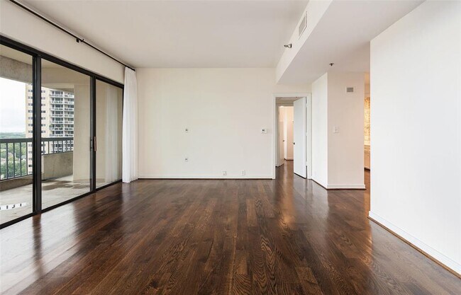 Foto del edificio - 3831 Turtle Creek Blvd