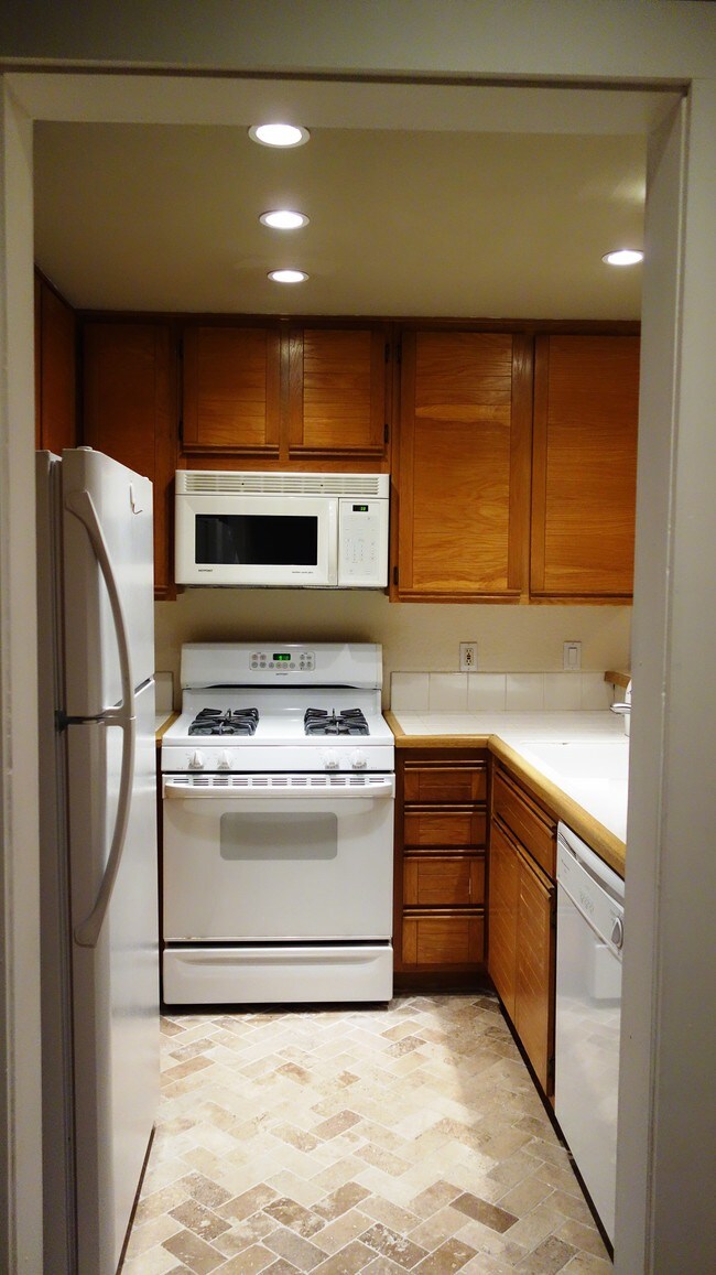 Foto del edificio - 8500 Falmouth Ave