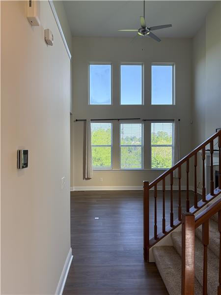 Building Photo - 8533 Crozat St