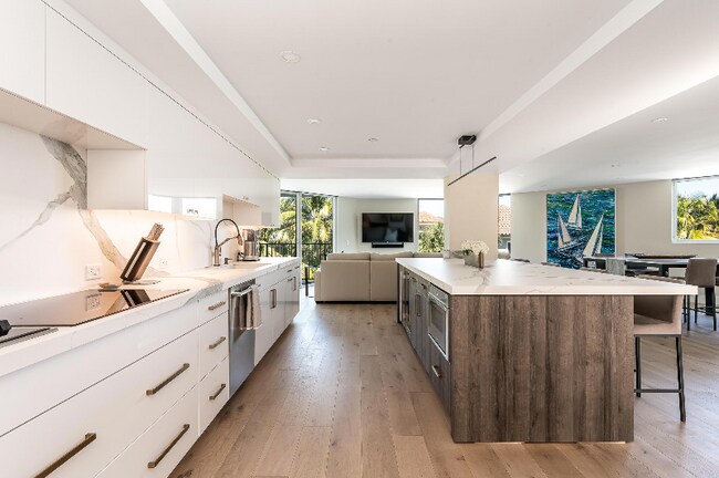 Foto del edificio - 2565 S Ocean Blvd