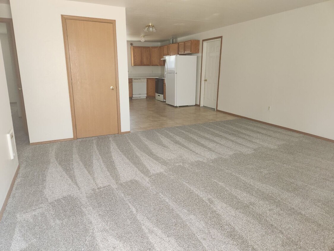 1113 W Washington Ave Unit 1, Yakima, WA 98902 Room for Rent in