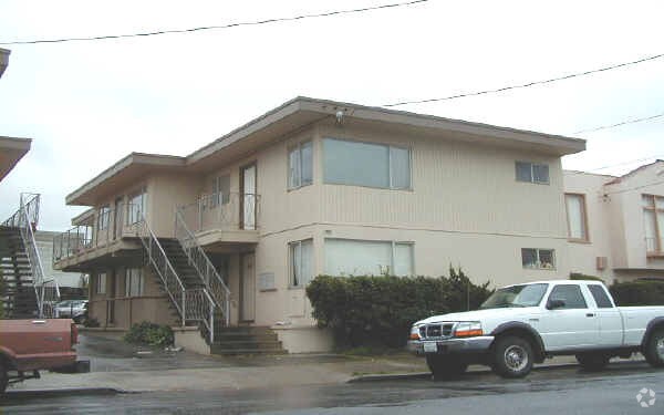 Building Photo - 2406-2412 44th Ave