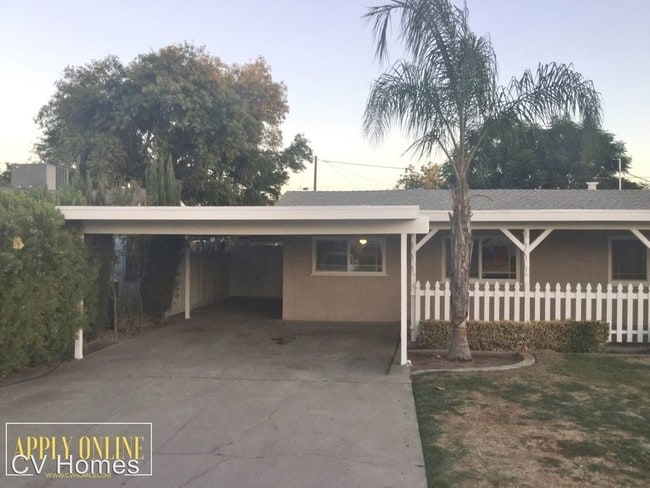 Building Photo - 5 br, 2 bath House - 8729 E Ostler St