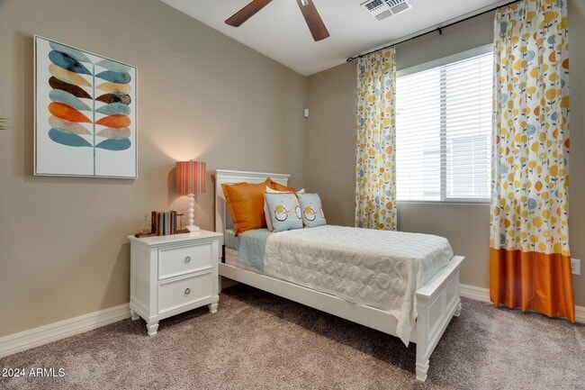 Building Photo - 1452 S Ellsworth Rd