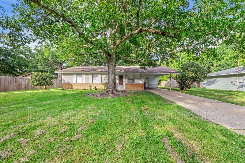 Foto principal - 101 N Ida Ln