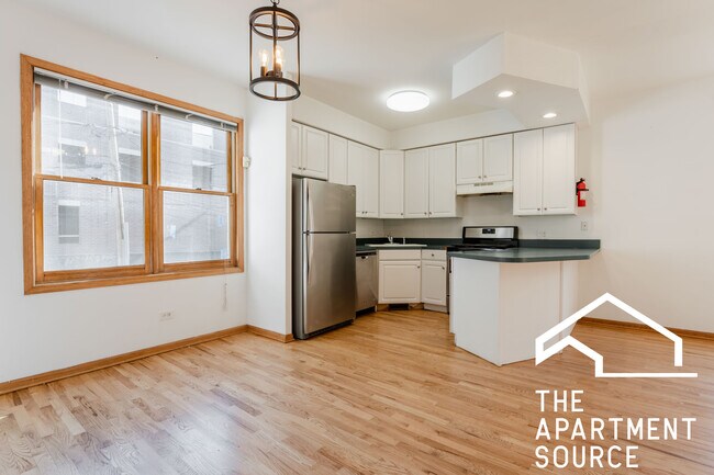 Foto del edificio - 1343 N Leavitt St