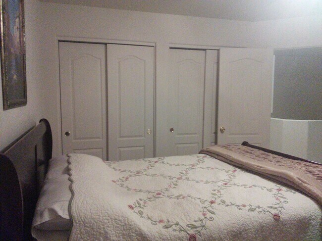 Foto del edificio - 7160 Deer Canyon Ave NE