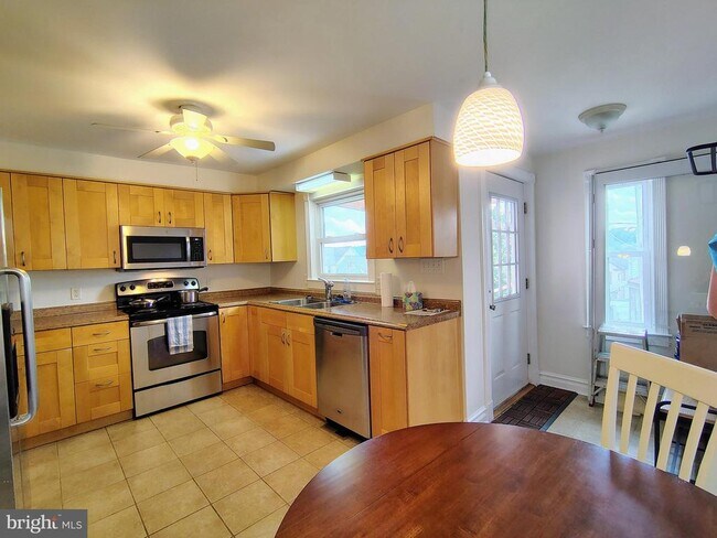 Foto del edificio - 518 Brunswick St