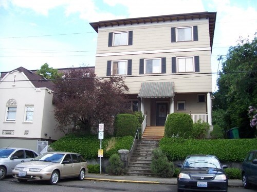 Primary Photo - Belmont Five - 1 bedroom + den