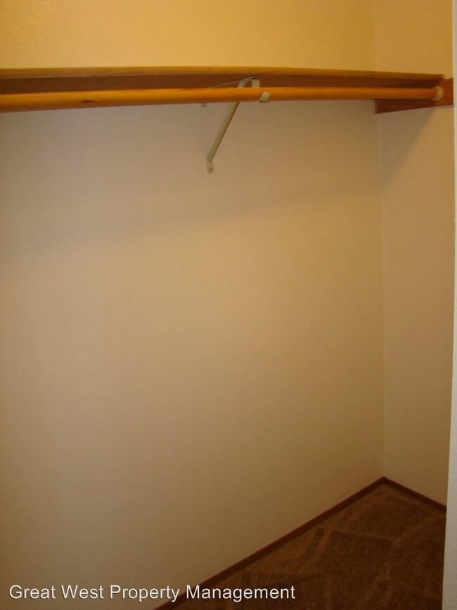 Building Photo - 2 br, 2 bath Apartment - 10103 148th St Ct E