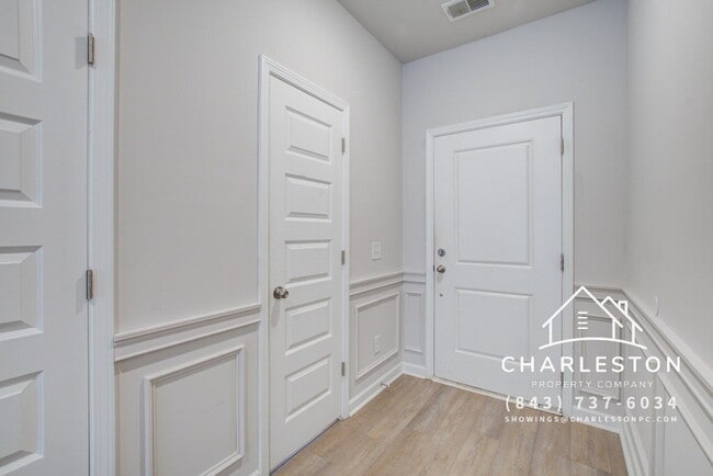Building Photo - 4105 Quincy Adams Ln