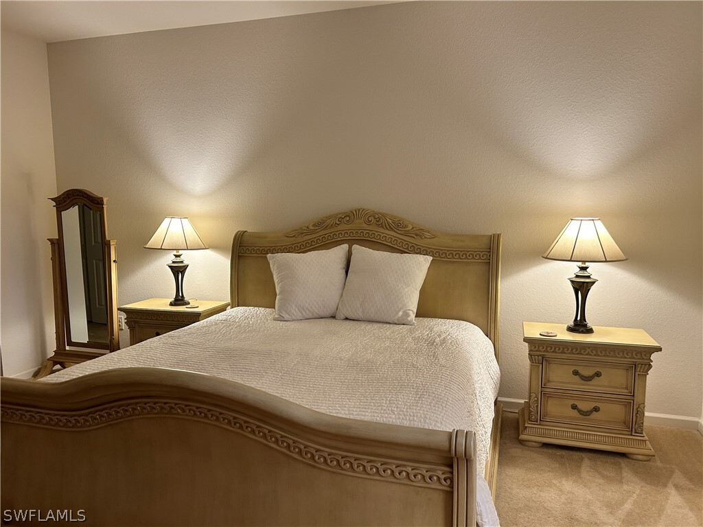Foto principal - 7983 Princeton Dr