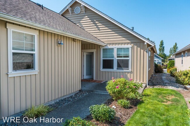 Building Photo - 2 br, 2 bath House - 1232 SW Xavier Dr