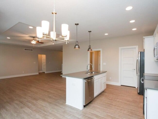 Foto del edificio - Four Grand Brownstones - Ranch Plan