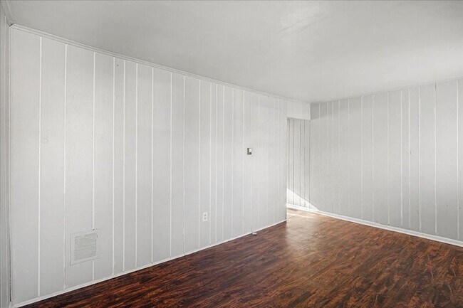 Foto del edificio - 1314 Argus Rd