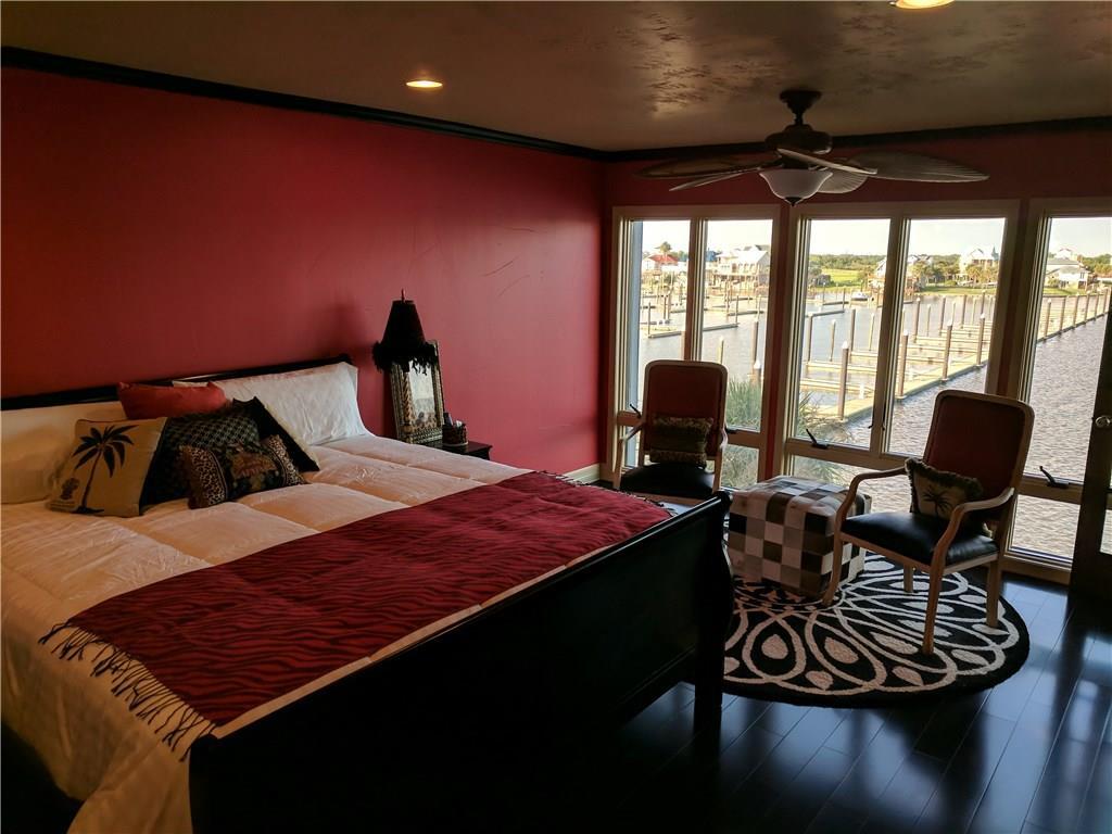 Foto principal - 560 Pleasure Island Blvd