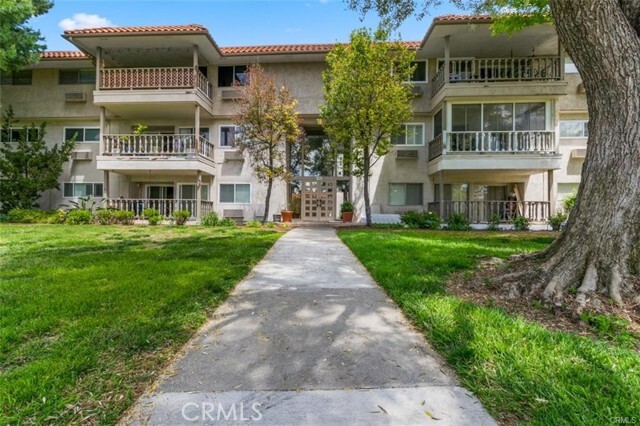 Building Photo - 2401 Via Mariposa W