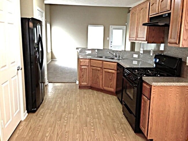 Building Photo - 823 Seabourne Meadow Dr