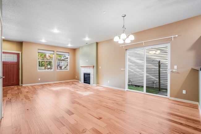 Foto del edificio - Beautiful 3 Bed, 2.5 Bath Rental Home in W...