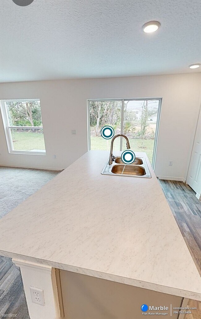 Foto del edificio - 4 br, 3 bath House - 10246 N Gardner Way