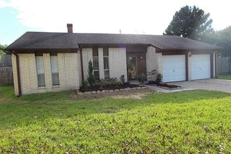 Building Photo - 4330 Maple Cross Dr