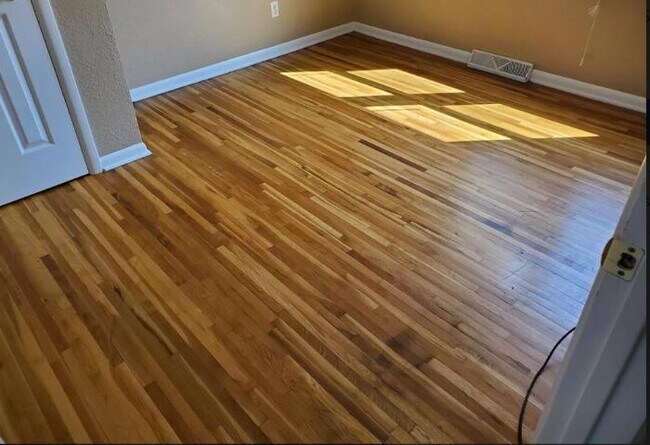 Foto del edificio - 3 bedroom in DERBY KS 67037