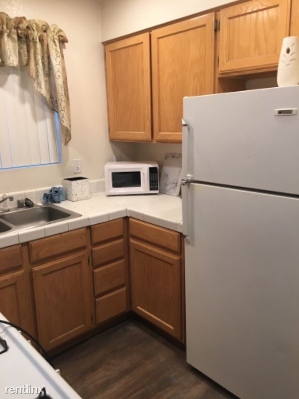 Building Photo - 2 br, 2 bath Townhome - 1234 fort mohave