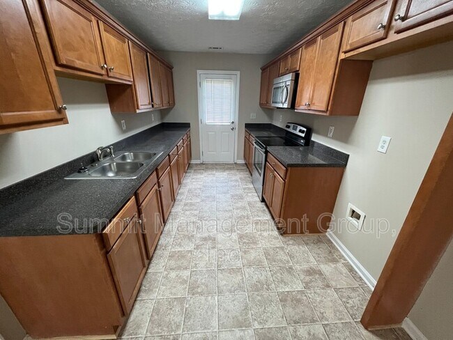 Foto del edificio - 158 Elder Dr SE