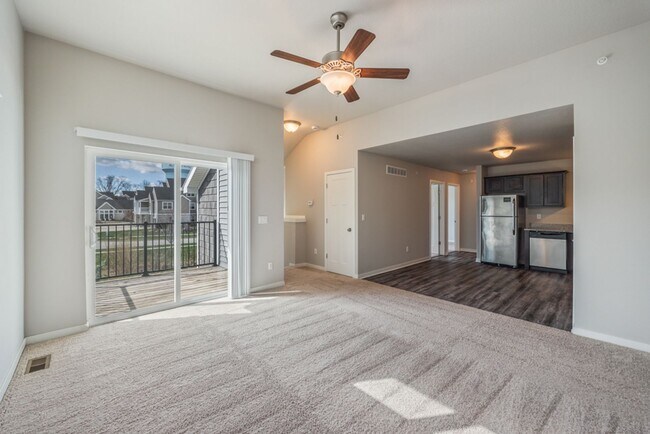 Foto del interior - Village at Century Run Townhomes